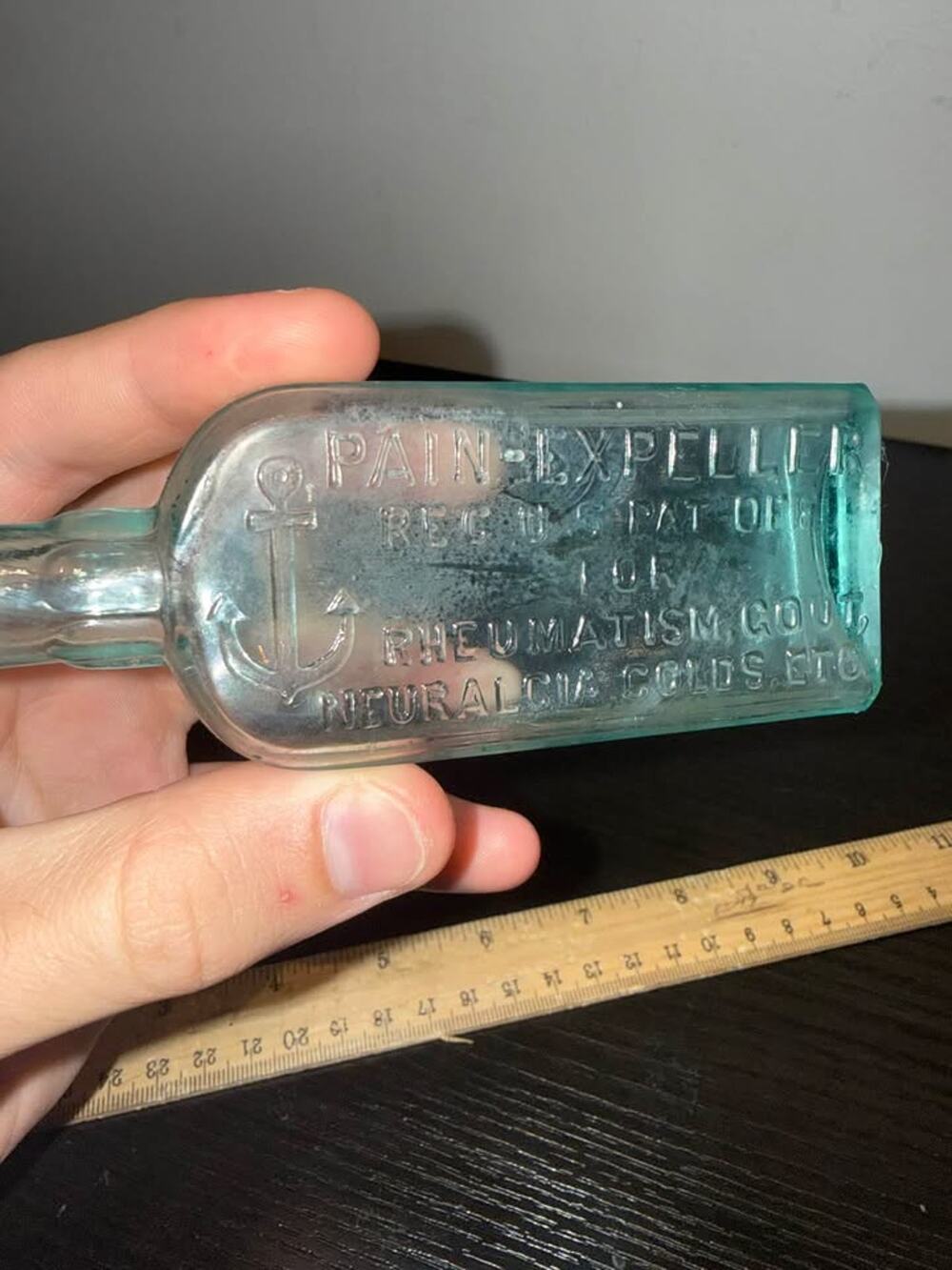 Antique Hires Pain Expeller Bottle Anchor Aqua Glass Rheumatism Colds Cure